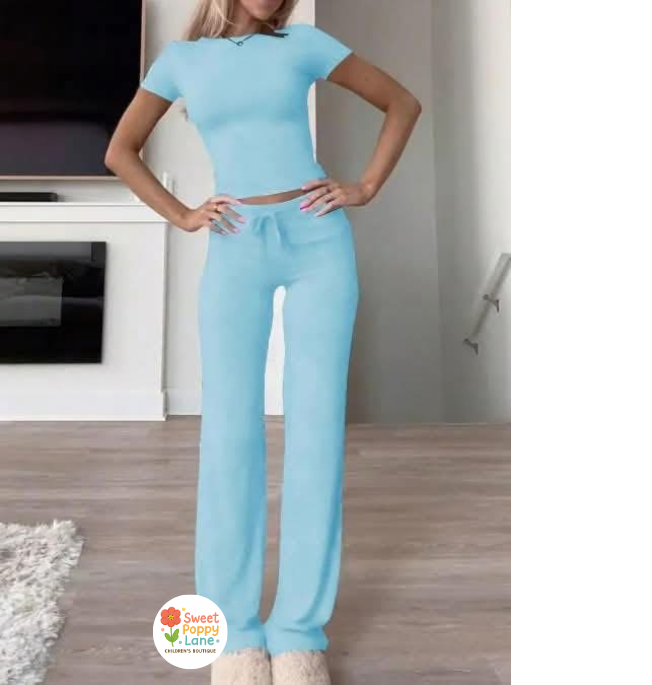 Comfort Women’s 2pc Lounge Set